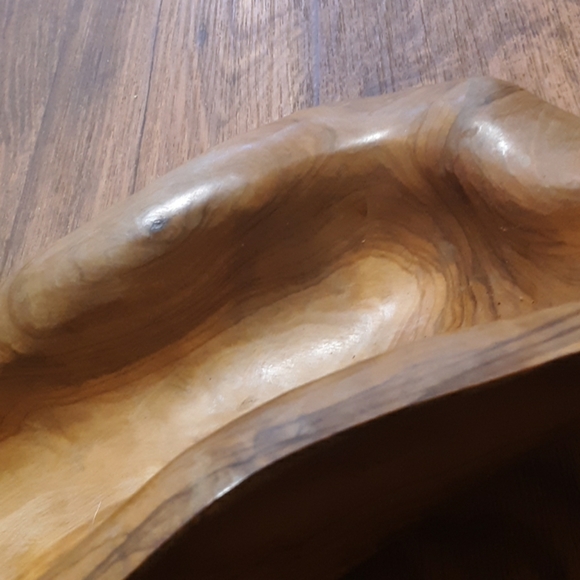 An antique bowl, handmade in Spain. - Picture 2 of 4